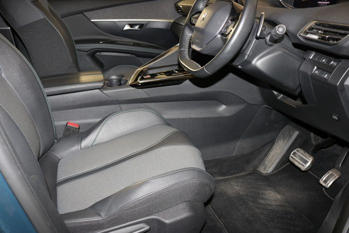 Peugeot 3008 2023