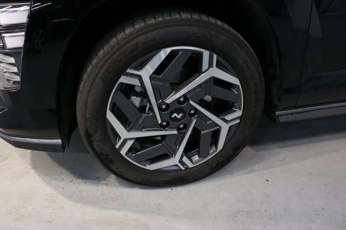 Hyundai Kona 2025