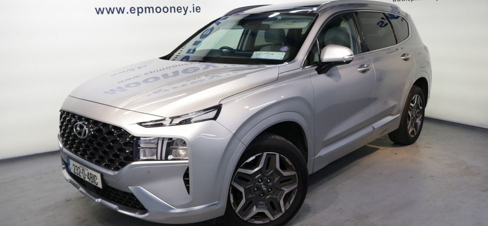 Hyundai Santa Fe 2023