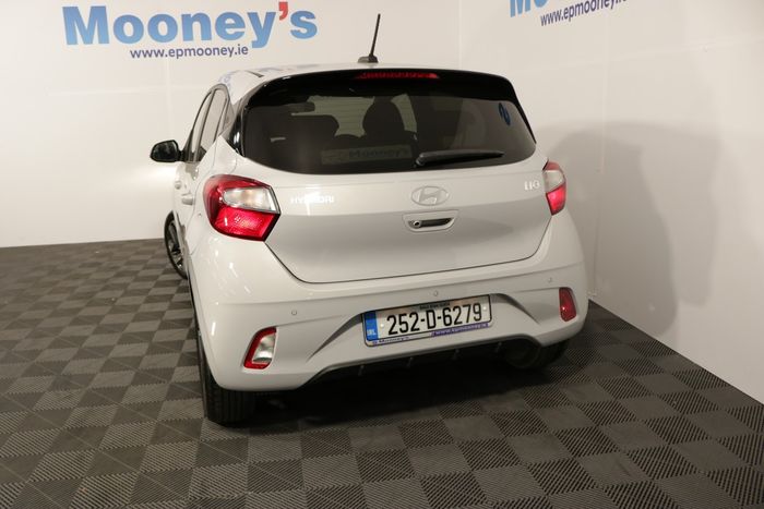 Hyundai i10 2025