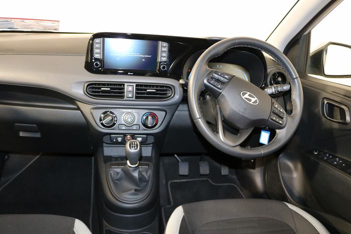 Hyundai i10 2025
