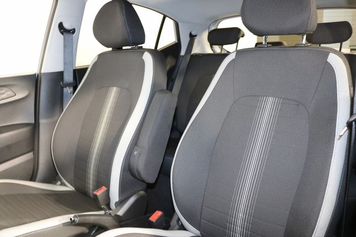 Hyundai i10 2025