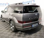 Hyundai Santa Fe 2025