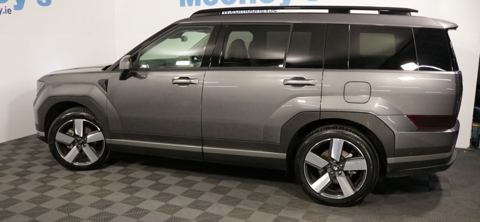 Hyundai Santa Fe 2025