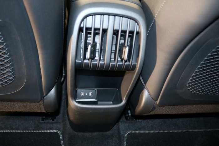Hyundai Kona 2025