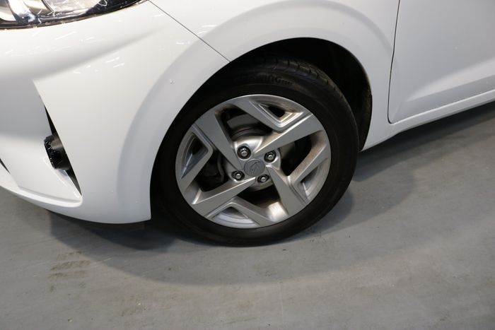 Hyundai i10 2021
