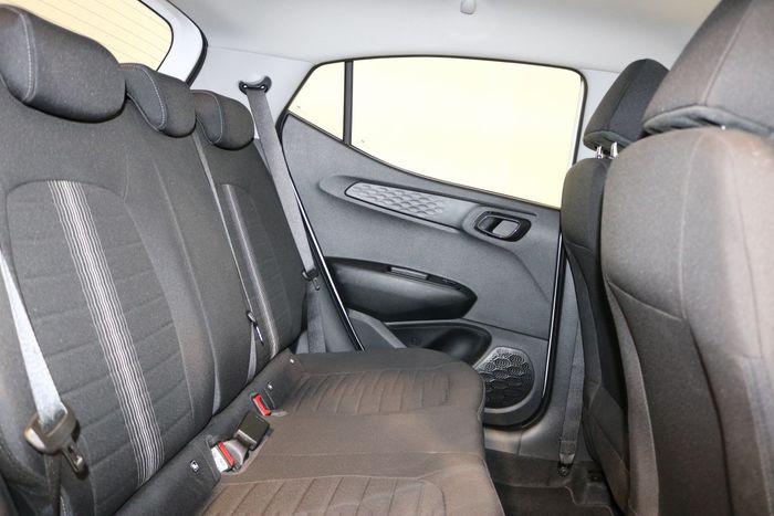 Hyundai i10 2021