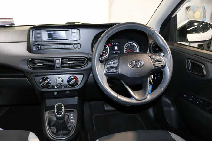 Hyundai i10 2021