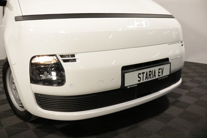 Hyundai Staria 2027