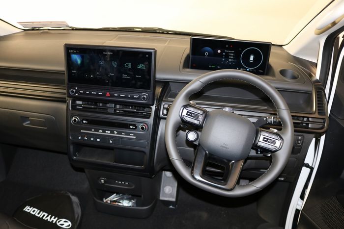 Hyundai Staria 2027