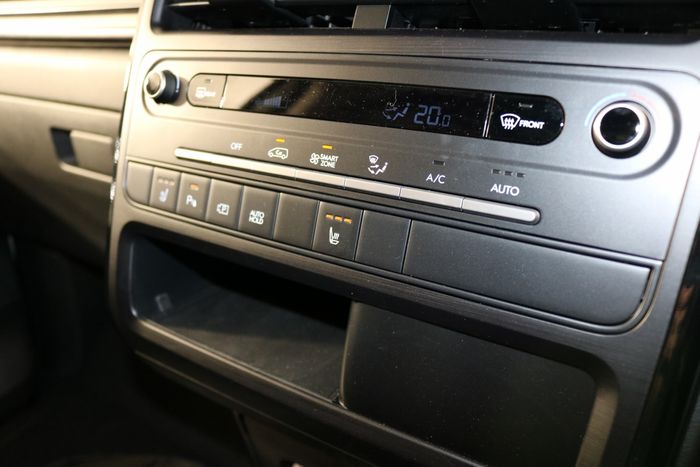 Hyundai Staria 2027