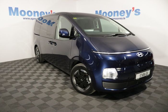 Hyundai Staria 2027