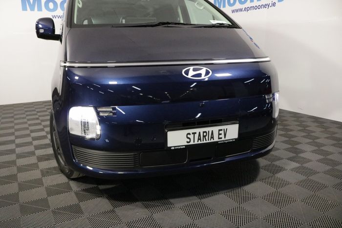Hyundai Staria 2027
