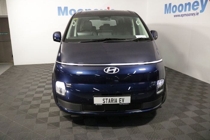 Hyundai Staria 2027