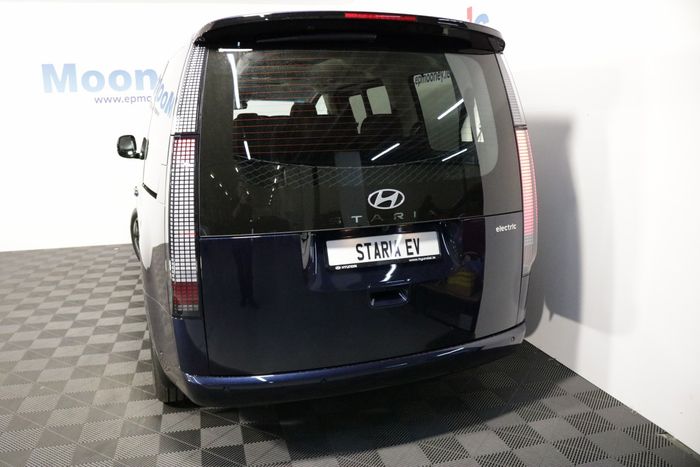 Hyundai Staria 2027