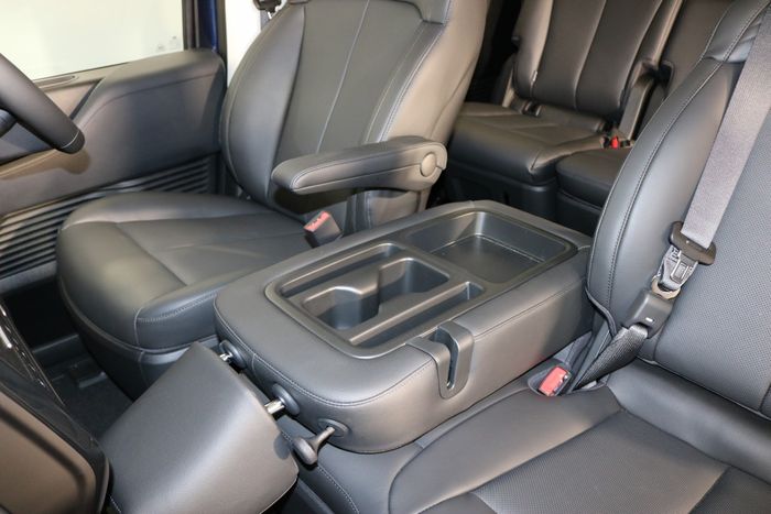 Hyundai Staria 2027