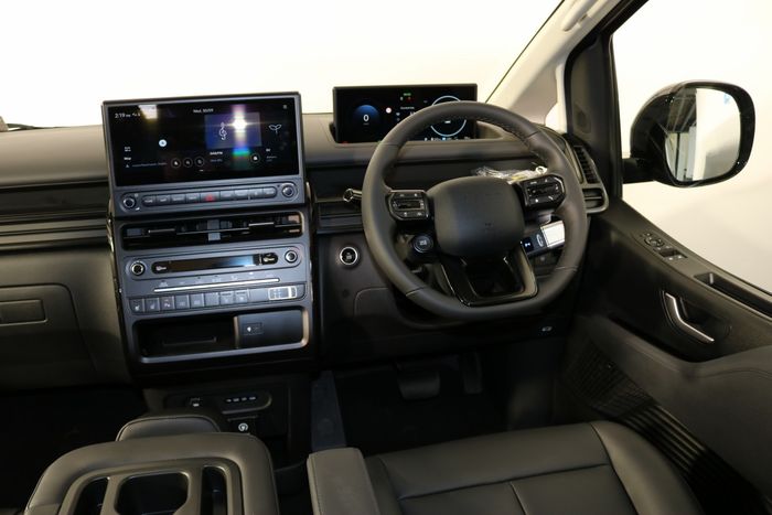 Hyundai Staria 2027