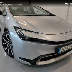 Toyota Prius 2025