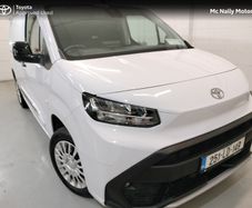 Toyota Proace 2025