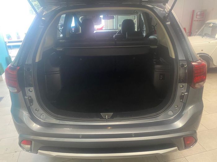 Mitsubishi Outlander 2016