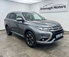 Mitsubishi Outlander 2016