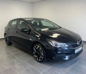 Opel Astra 2021