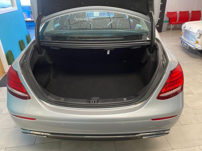 Mercedes-Benz E-Class 2018