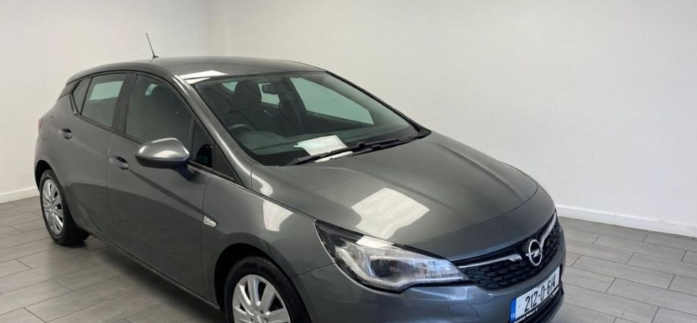 Opel Astra 2021