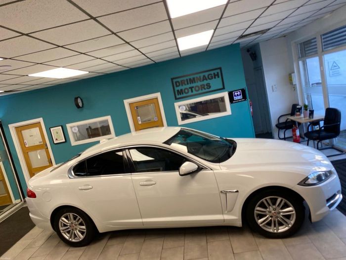 Jaguar XF 2014