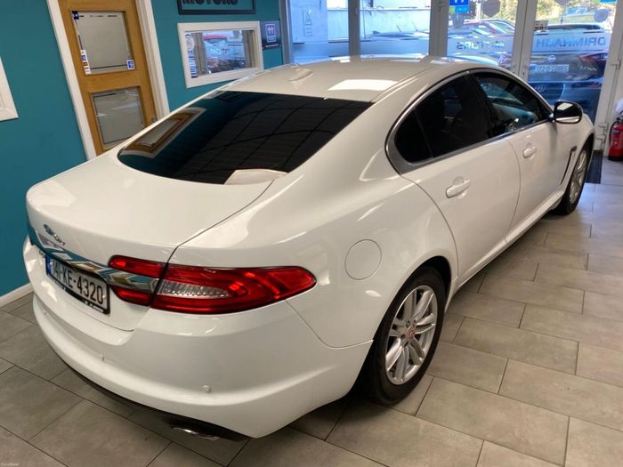 Jaguar XF 2014