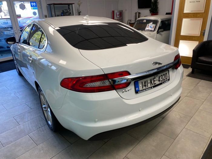 Jaguar XF 2014