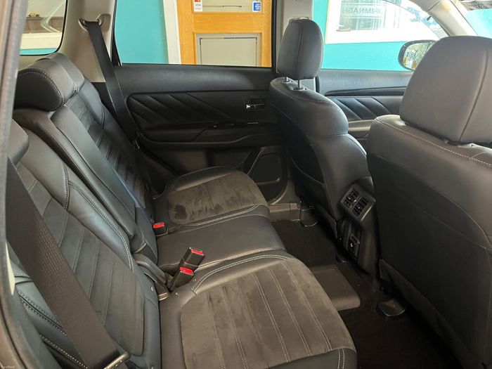Mitsubishi Outlander 2019