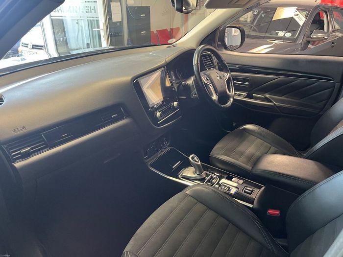 Mitsubishi Outlander 2019