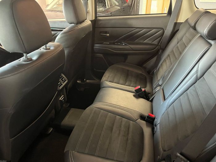 Mitsubishi Outlander 2019