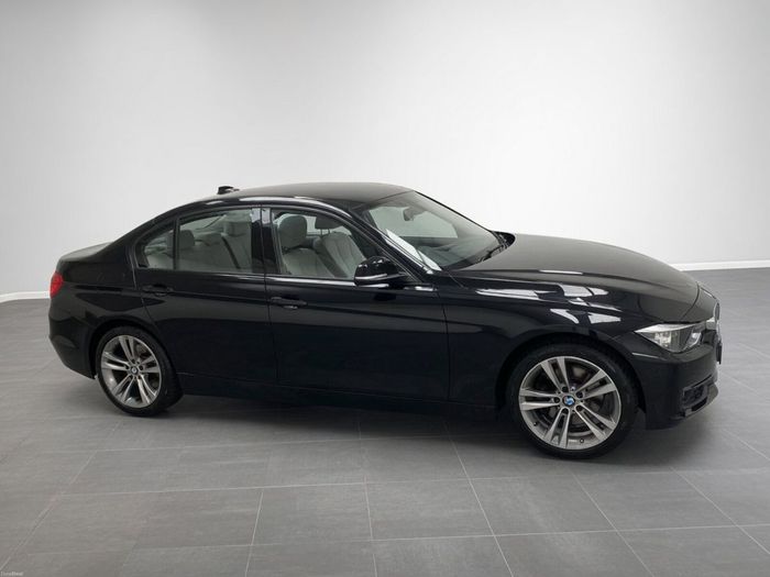 BMW 3 Series 2013
