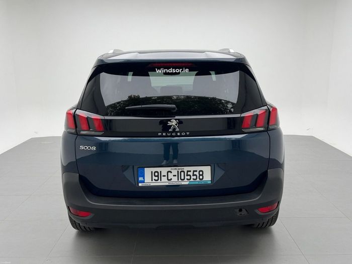 Peugeot 5008 2019