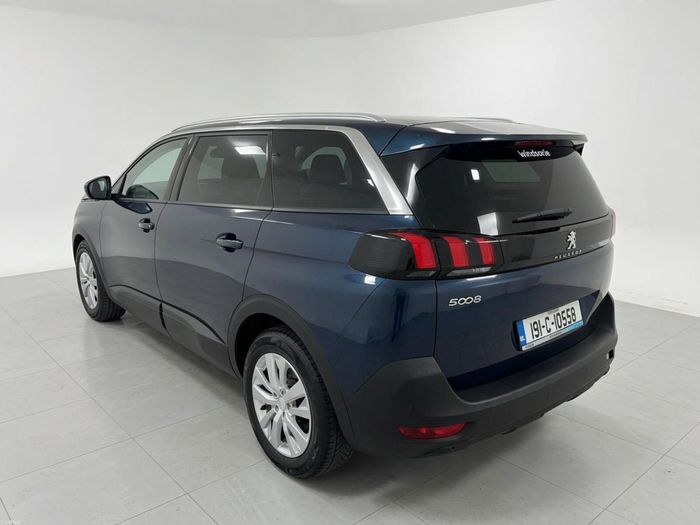 Peugeot 5008 2019