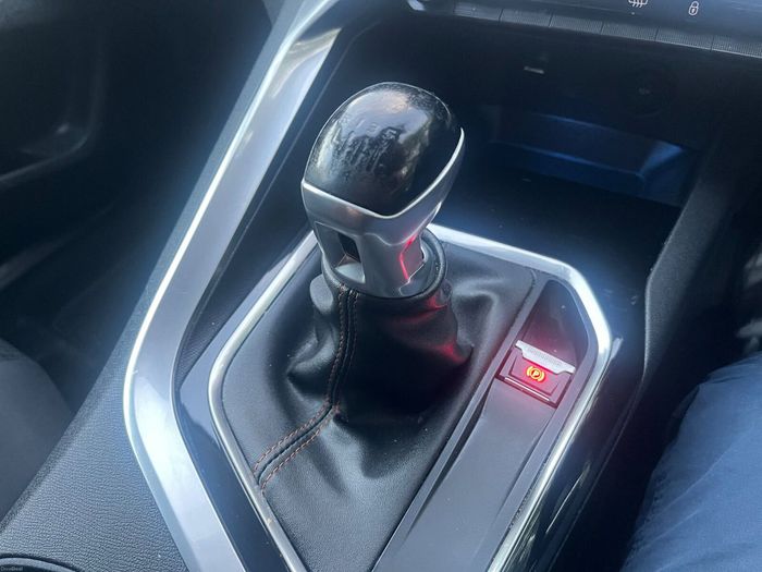 Peugeot 5008 2019