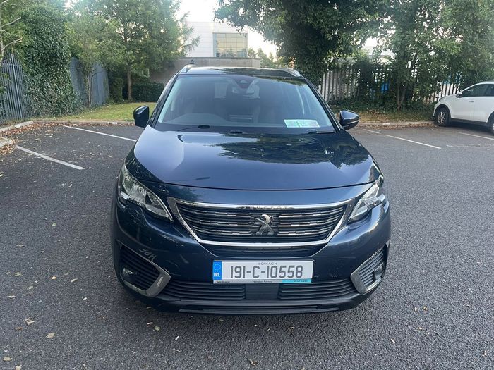 Peugeot 5008 2019