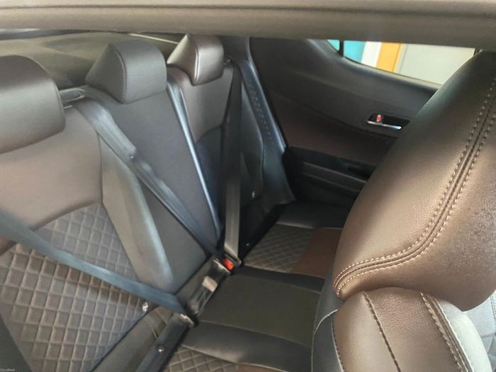 Toyota C-HR 2019