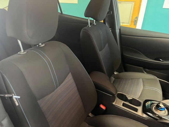 Nissan Leaf 2024
