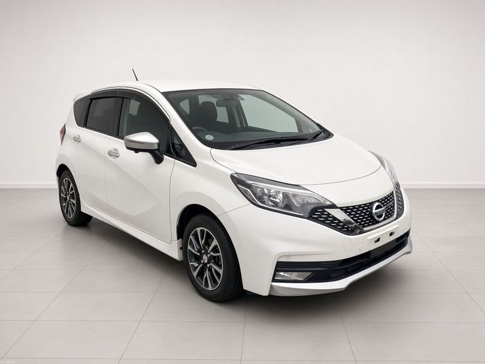 Nissan NOTE 2018