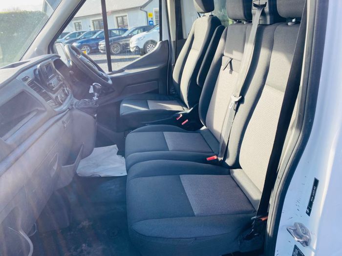 Ford Transit 2021