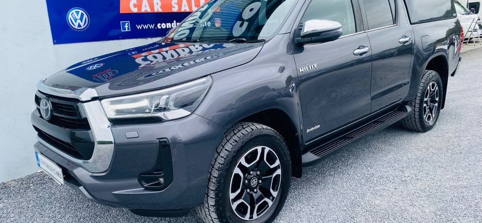 Toyota HiLux 2021