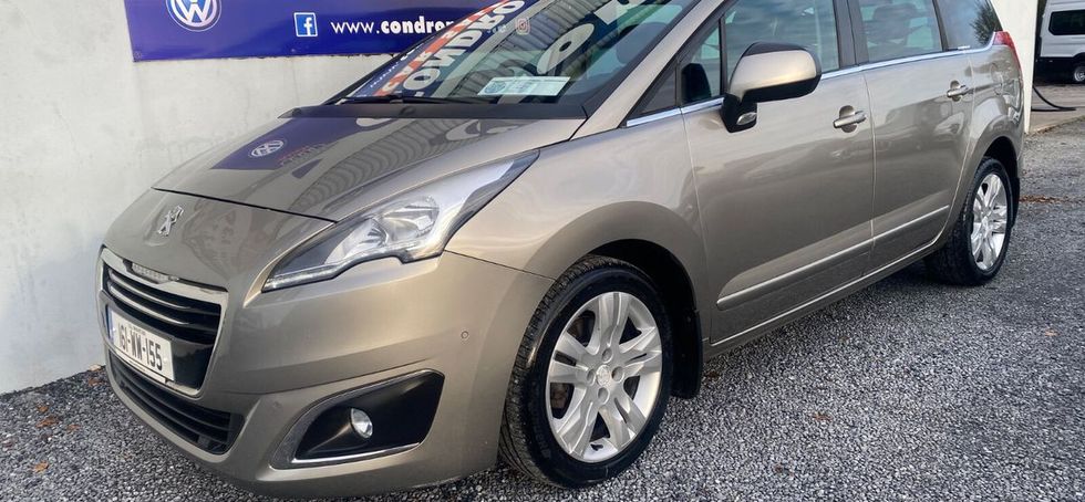 Peugeot 5008 2016