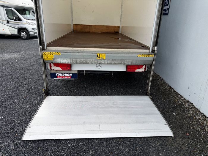 Mercedes-Benz Sprinter 2024