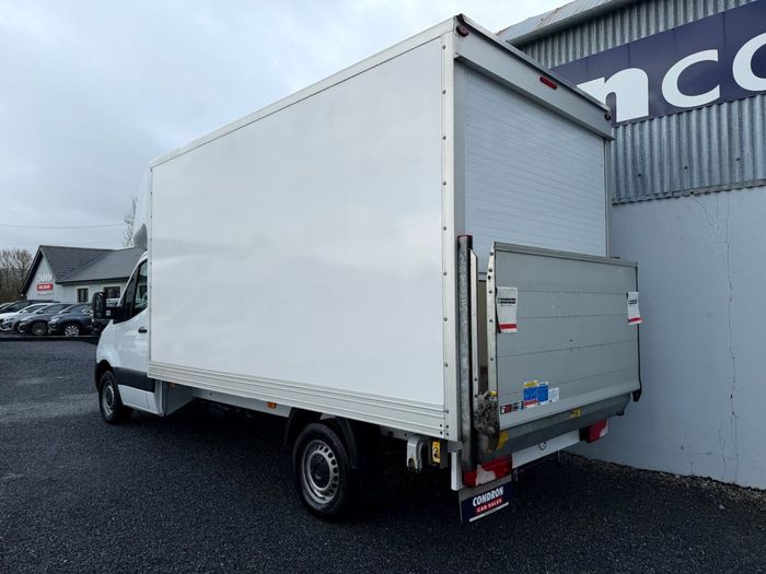 Mercedes-Benz Sprinter 2024