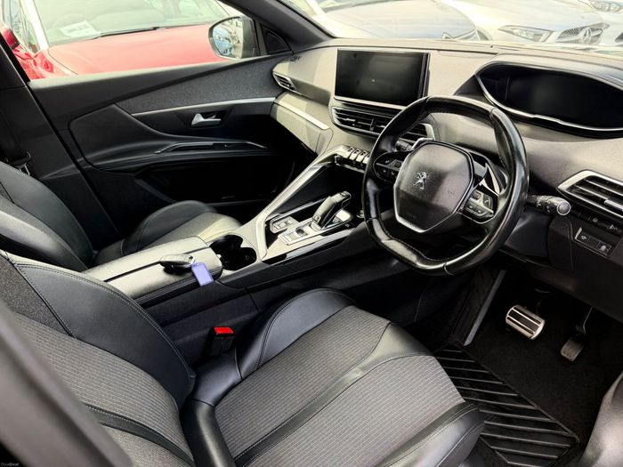 Peugeot 3008 2023