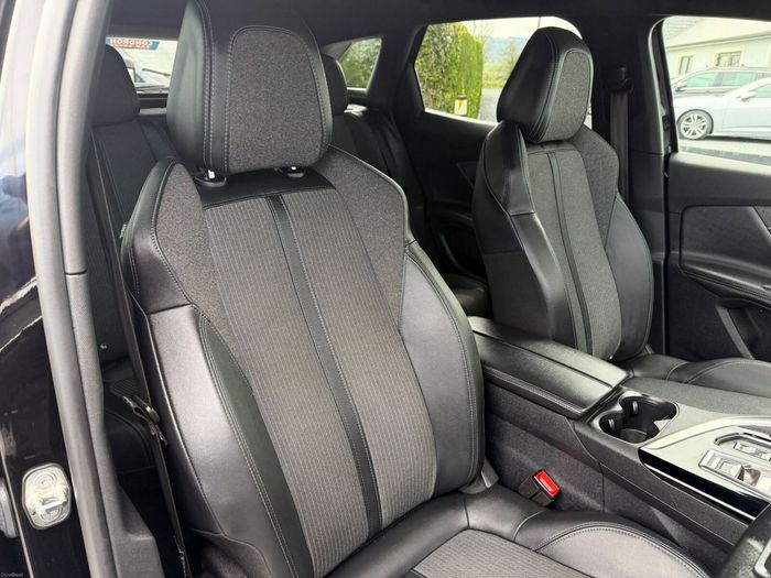 Peugeot 3008 2023