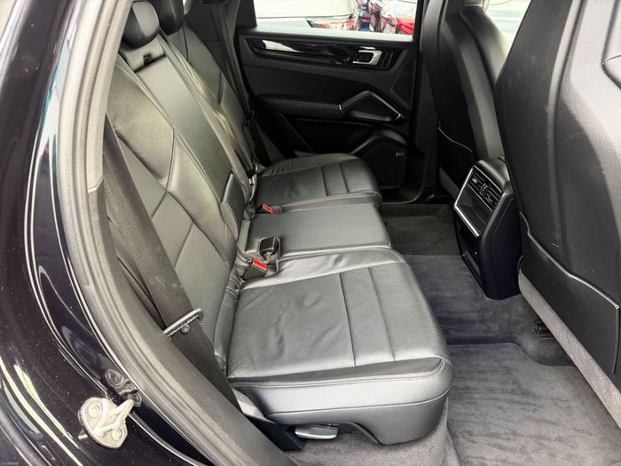 Porsche Cayenne 2020